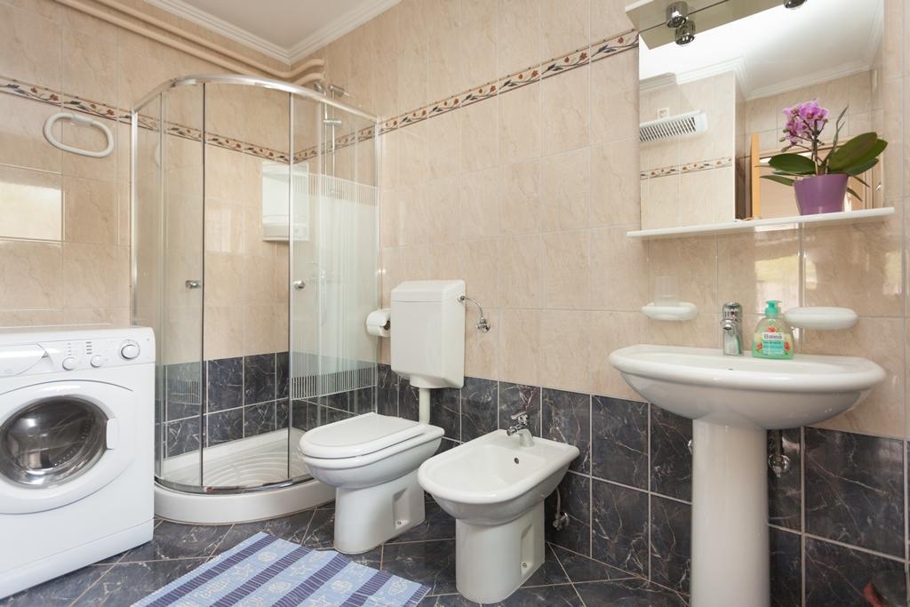 Apartment Darko โรวีน ภายนอก รูปภาพ