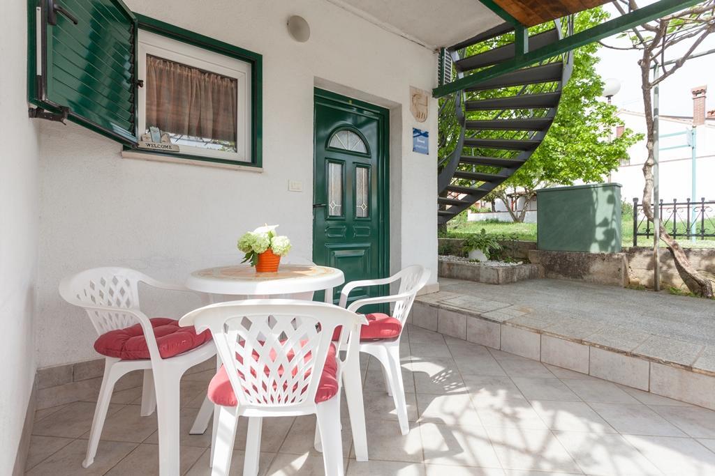 Apartment Darko โรวีน ภายนอก รูปภาพ